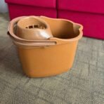 Lightweight Plastic Mop Wringer Bucket for Home & Office - Image 4