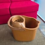 Lightweight Plastic Mop Wringer Bucket for Home & Office - Image 6