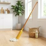 Quick-Dry Easy Squeeze Mop