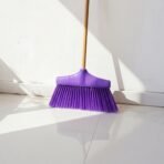 Ergonomic Broom –  Iora Design - Image 5