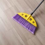 Ergonomic Broom – Benz Design - Image 4
